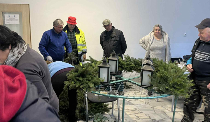 2. fotografia fotogalérie Advent v obci 2025