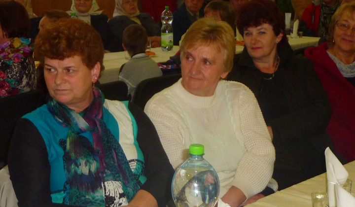 Mesiac úcty k starším - október 2015
