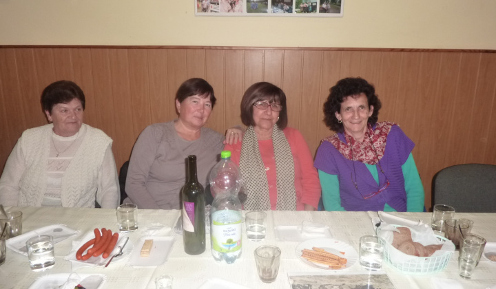 Mesiac úcty k starším - október 2015