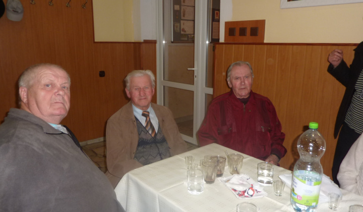 Mesiac úcty k starším - október 2015